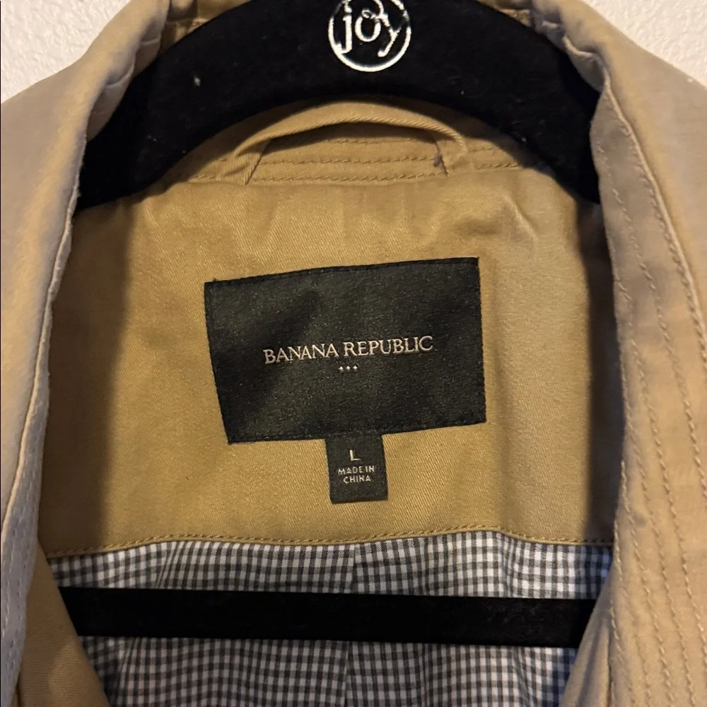 Banana Republic Men's Khaki Trench Coat - Picture 2 of 5